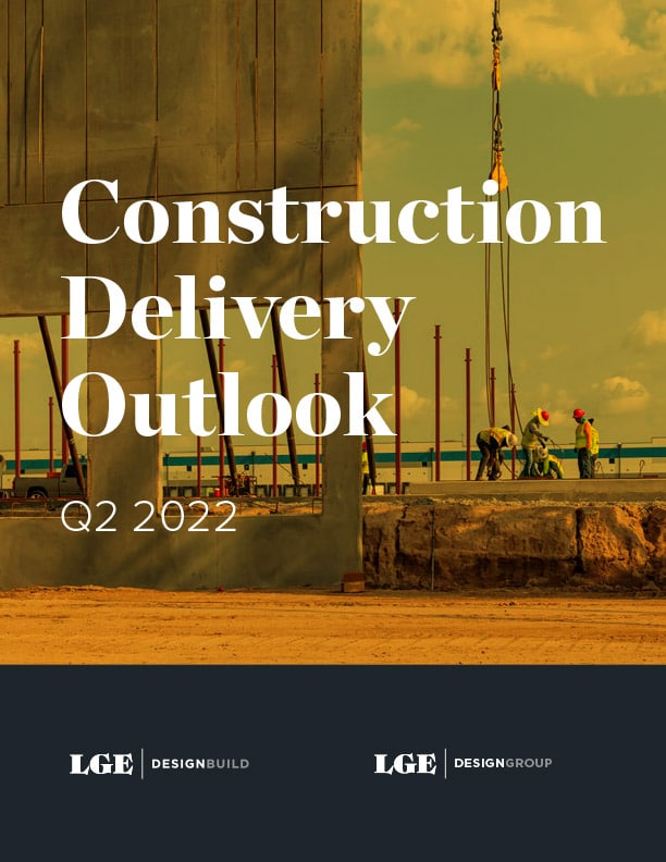 cover of the Q2 2022 Construction Delivery Outlook document